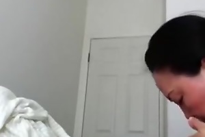 This aged oriental gave me a irrumation after my massage as a cheerful ending