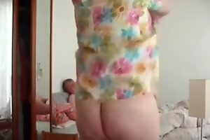 I with an increment of my off colour mature husband love sex even at this age. This Chab is always ready for a quickie on webcam in regular missionary position.
