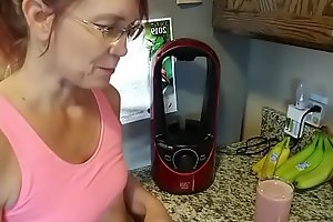 smoothies are a elevate surpass option Aurora Willows youtuber