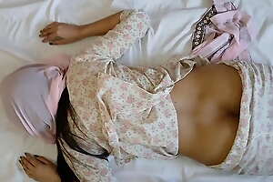 Nani Ki Taange Utha Kr Chut Chod Dali