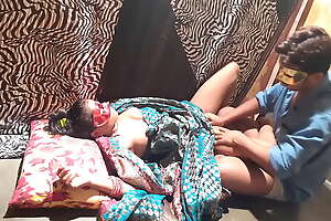 Horny Mature Indian Girlfriend In Sari Sex - Desi Sex