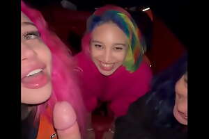 Girls panting guy together with sucked him off on rowing-boat