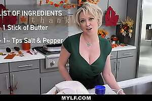 Blonde mom lets son stuff her turkey