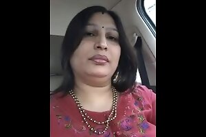 हिंदी - सौतेली मां के कहने पर उसे रोज चोदता हूं