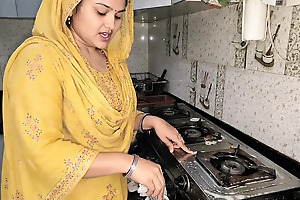 Pakistani Desi bhabhi Newly Married Romantic video